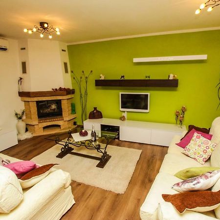 פורץ Apartment Dori מראה חיצוני תמונה
