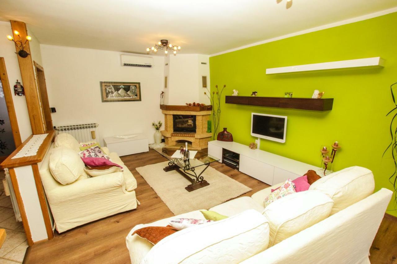 פורץ Apartment Dori מראה חיצוני תמונה